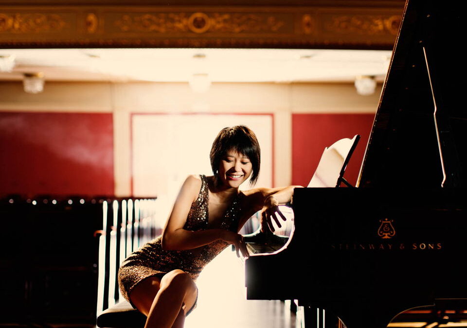 Upbeat Live: Yuja Wang and Dudamel—Rachmaninoff Concerto #4 (19 FEB)